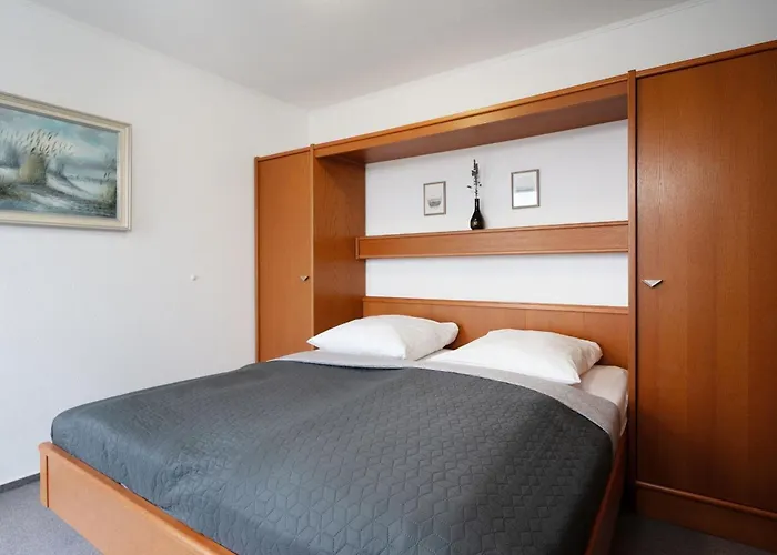 Kaiserhof 42-44 Deichkieker Lejlighed